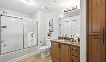 3887 Pell Pl 325, San Diego, CA 92130