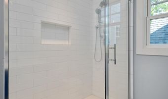 529 LEE Cir, Annapolis, MD 21403