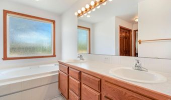 2177 Burbank St, Berthoud, CO 80513