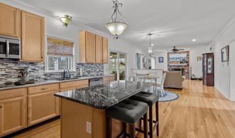 8 TAMAR Ct, Bear, DE 19701