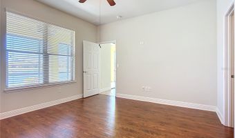5440 SUNSET FALLS Dr, Apollo Beach, FL 33572