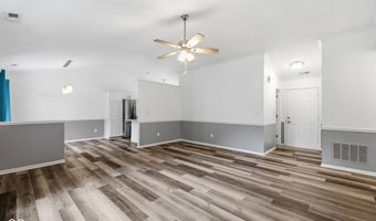 8449 Inland Dr, Avon, IN 46123