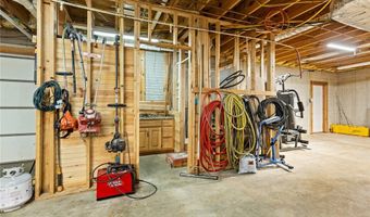 11227 Dunkard Rd, Alpena, AR 72611
