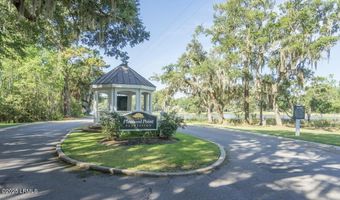 14 Grand Oaks Way, Beaufort, SC 29907