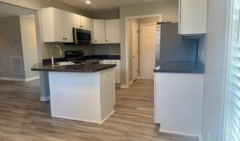 155 Pecan Grove Dr, Aberdeen, NC 28315