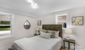 215 Wyanoke Ave, Charlotte, NC 28205