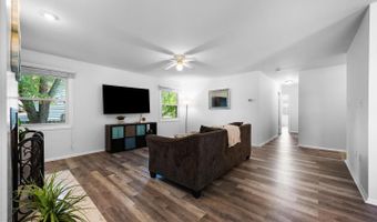 12112 FOXHILL Ln, Bowie, MD 20715