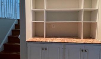 9715 WHITLEY PARK Pl #TH-11, Bethesda, MD 20814