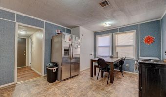 316 S 6th St, Chickasha, OK 73018