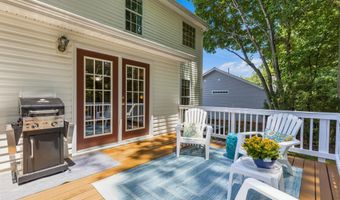1211 Waterford Green Dr, Apex, NC 27502