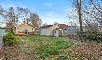 640 Plainfield Rd, Akron, OH 44312