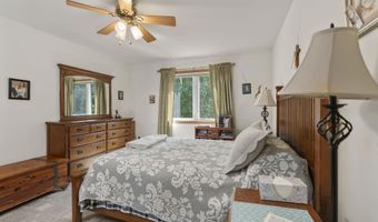1529 15th St, Baraboo, WI 53913