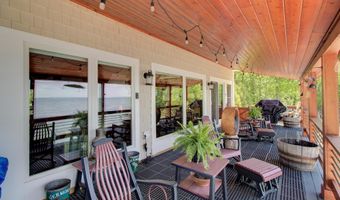 635 Firehouse Rd, Alburgh, VT 05440