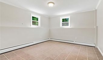 132 Grand View Rd, East Greenwich, RI 02818