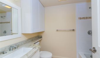 1810 Kaioo Dr B408, Honolulu, HI 96815