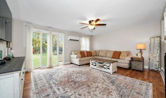 22 NEWLIN Dr, Clayton, DE 19938