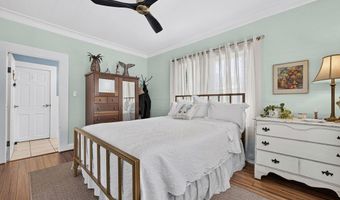 134 Sawyer Ln, Apalachicola, FL 32320