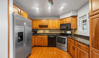 610 Notre Dame Ave, Austintown, OH 44515