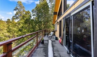 24333 Horst Dr, Crestline, CA 92325