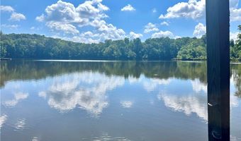 136 Elgin Dr, Anderson, SC 29621