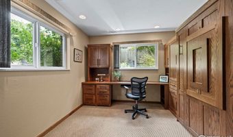 562 Blackhawk Rd, Boulder, CO 80303