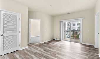 15614 EVERGLADE Ln 203, Bowie, MD 20716