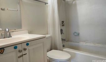 1325 N School St C323, Honolulu, HI 96817