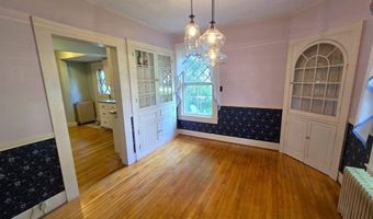 49 Tyler St, Brattleboro, VT 05301