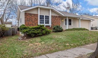 215 Shadyoak Dr, Ballwin, MO 63021