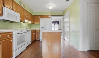 2401 Tuxedo Pl, Albany, GA 31707