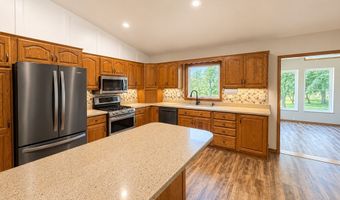 2309 River Rd, Algona, IA 50511