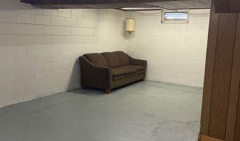 303 Lincoln Dr, Alcester, SD 57001