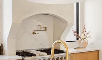 3010 Cadencia St, Carlsbad, CA 92009