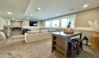 11127 Waterpoint Dr, Allendale, MI 49401