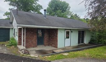 302 Crestview Dr, Acme, PA 15610