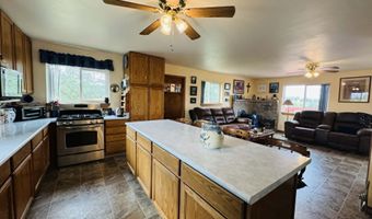 6231 Ridgetop Rd, Anderson, CA 96007