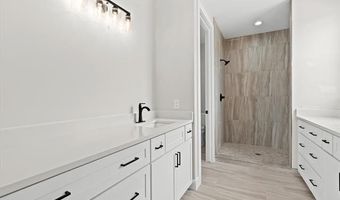 8541 Joseph St, Commerce Twp., MI 48382