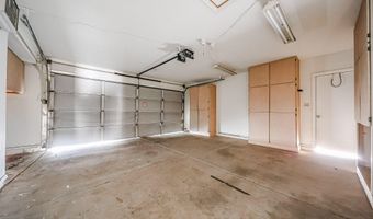 2364 W COMSTOCK Dr, Chandler, AZ 85224