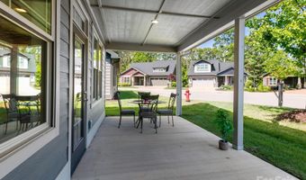 158 Waightstill Dr, Arden, NC 28704