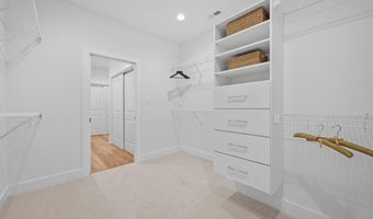 104 Ridgewood Heights Dr, Allison Park, PA 15101