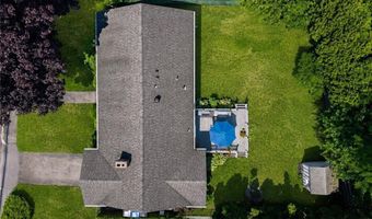 94 Wampanoag Trl, East Providence, RI 02915