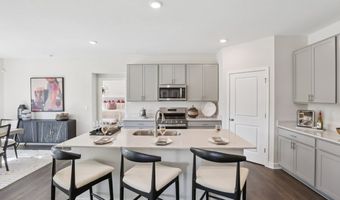 8083 Wesleyan Dr, Avon, IN 46123