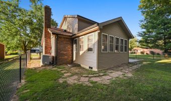 17 Pine Grove Dr, Batesville, IN 47006