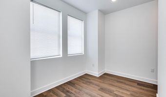 921 EDGLEY St, Philadelphia, PA 19122