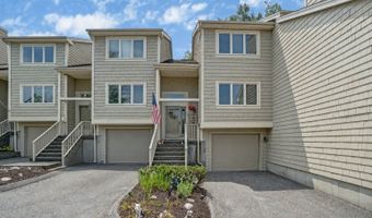 12 Boulevard Dr 24-145, Danbury, CT 06810