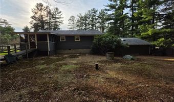 1304 Pound Hill Rd, North Smithfield, RI 02896