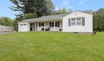 7 Jencks Rd, Cumberland, RI 02864