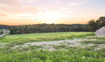 Arden Ridge Phase 1 lot 17, Ava, MO 65608