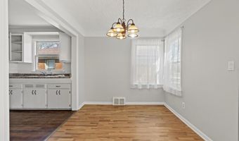 7210 Buckingham Ave, Allen Park, MI 48101