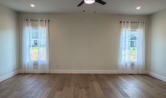 831 Spyglass Hill Dr, Bedford, IN 47421